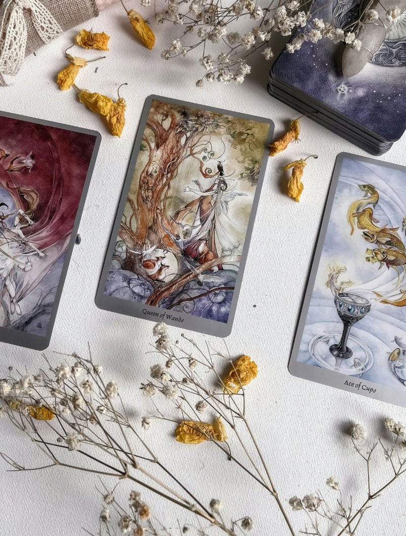 Oracle and intuitive guidance
